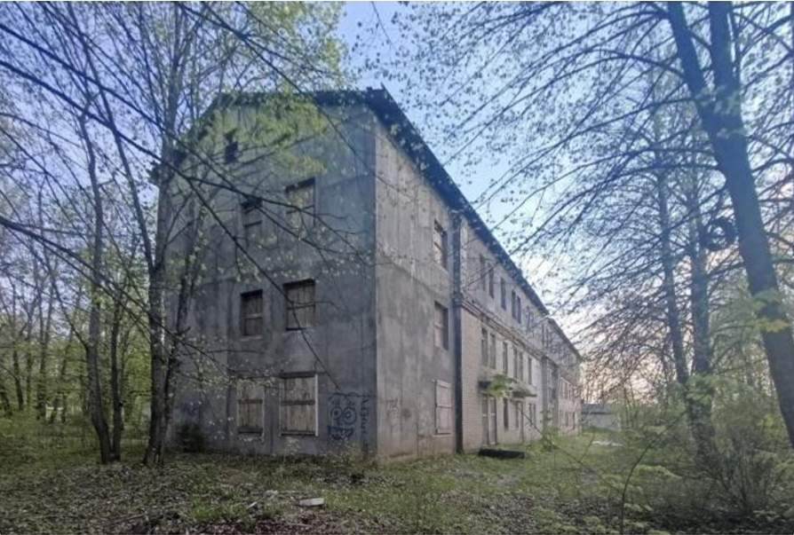 Продам торговое помещение 729.3 м.кв.