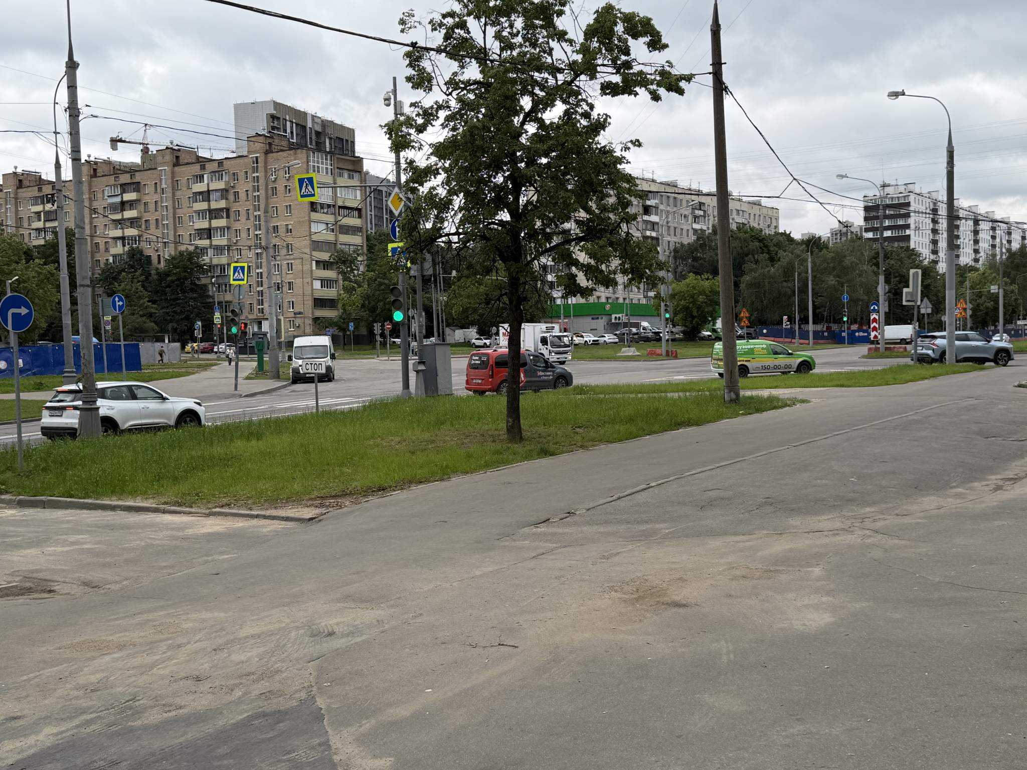 Сдам в аренду магазин 128 м.кв.
