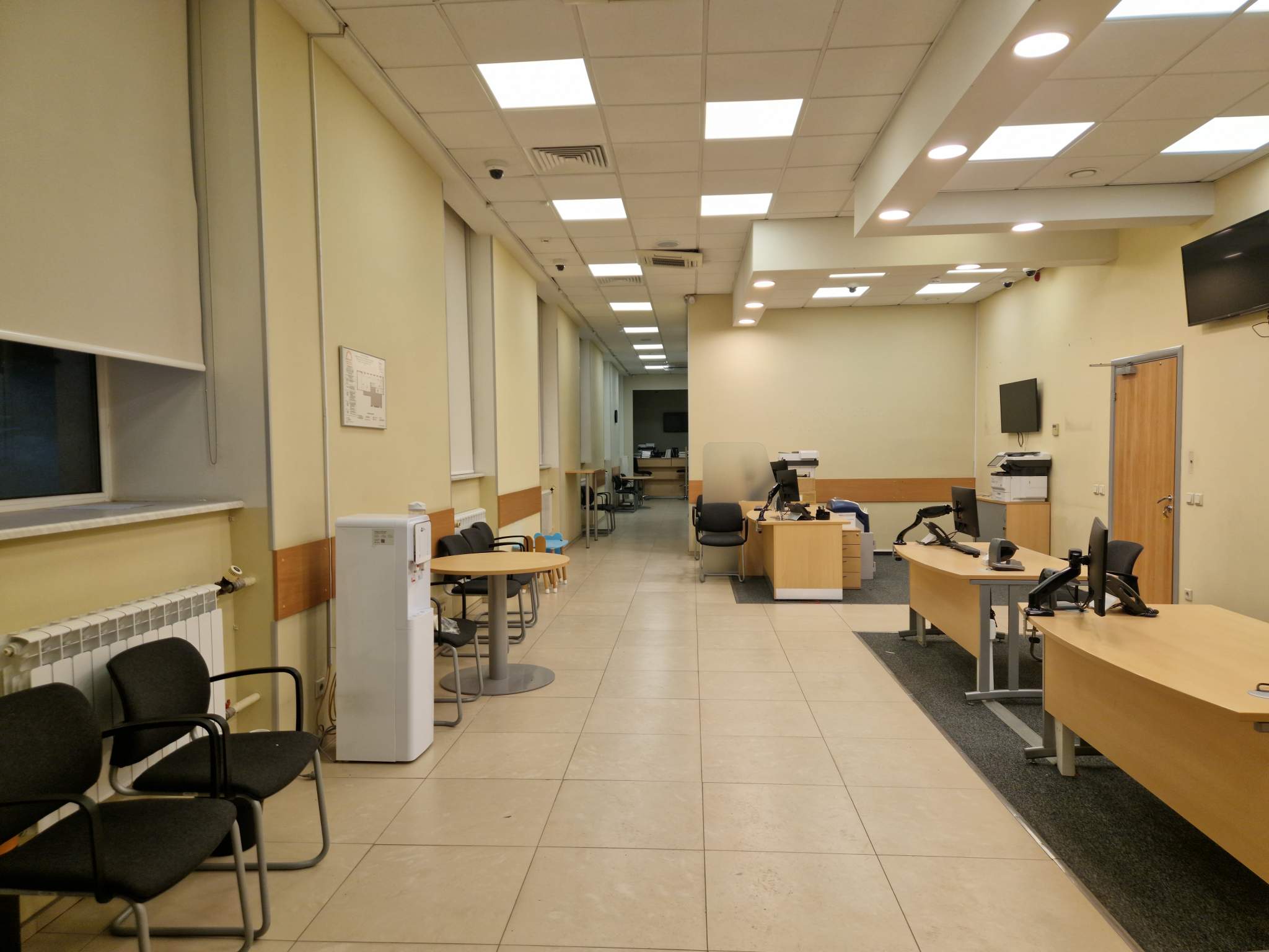 Сдам в аренду магазин 621.2 м.кв.