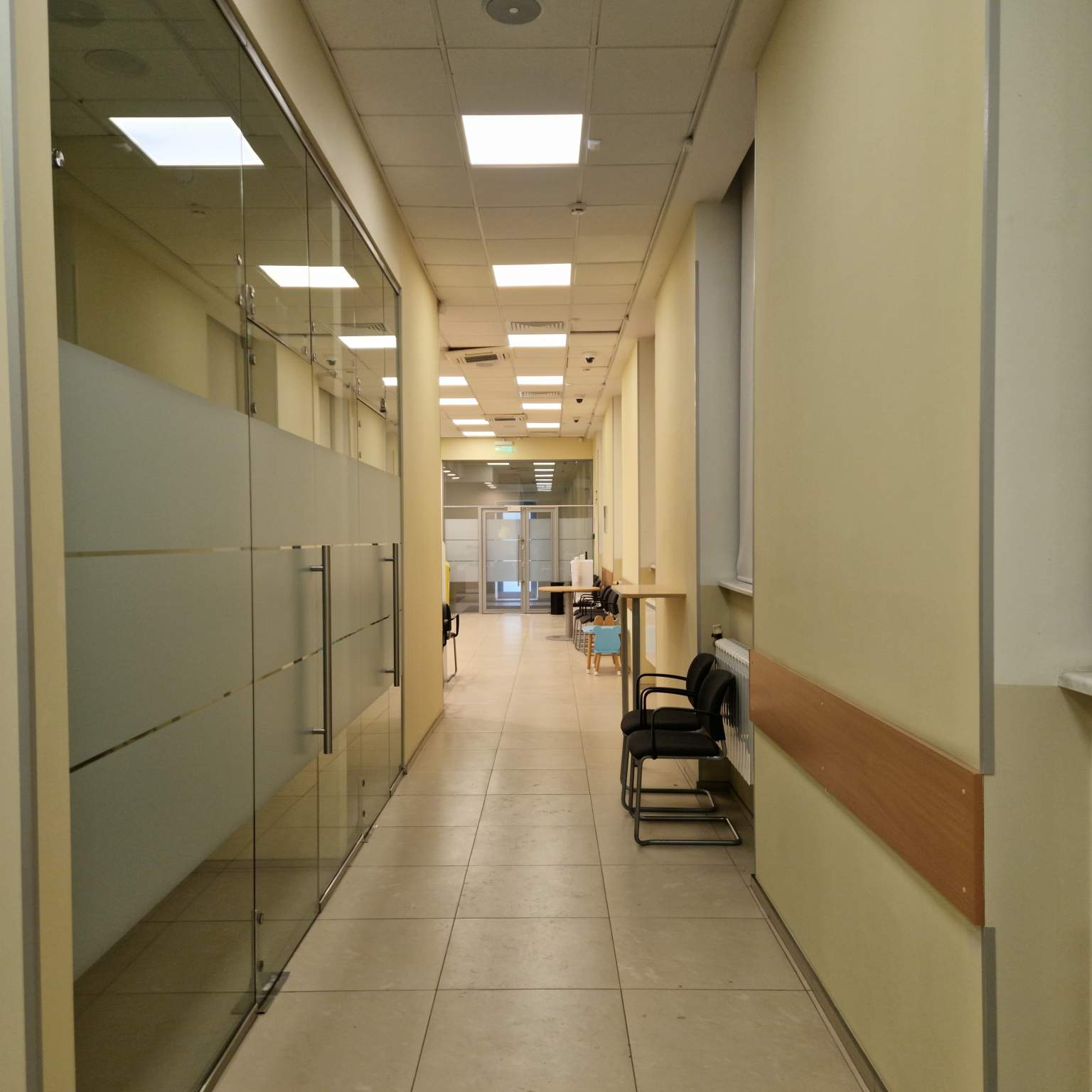 Сдам в аренду магазин 621.2 м.кв.