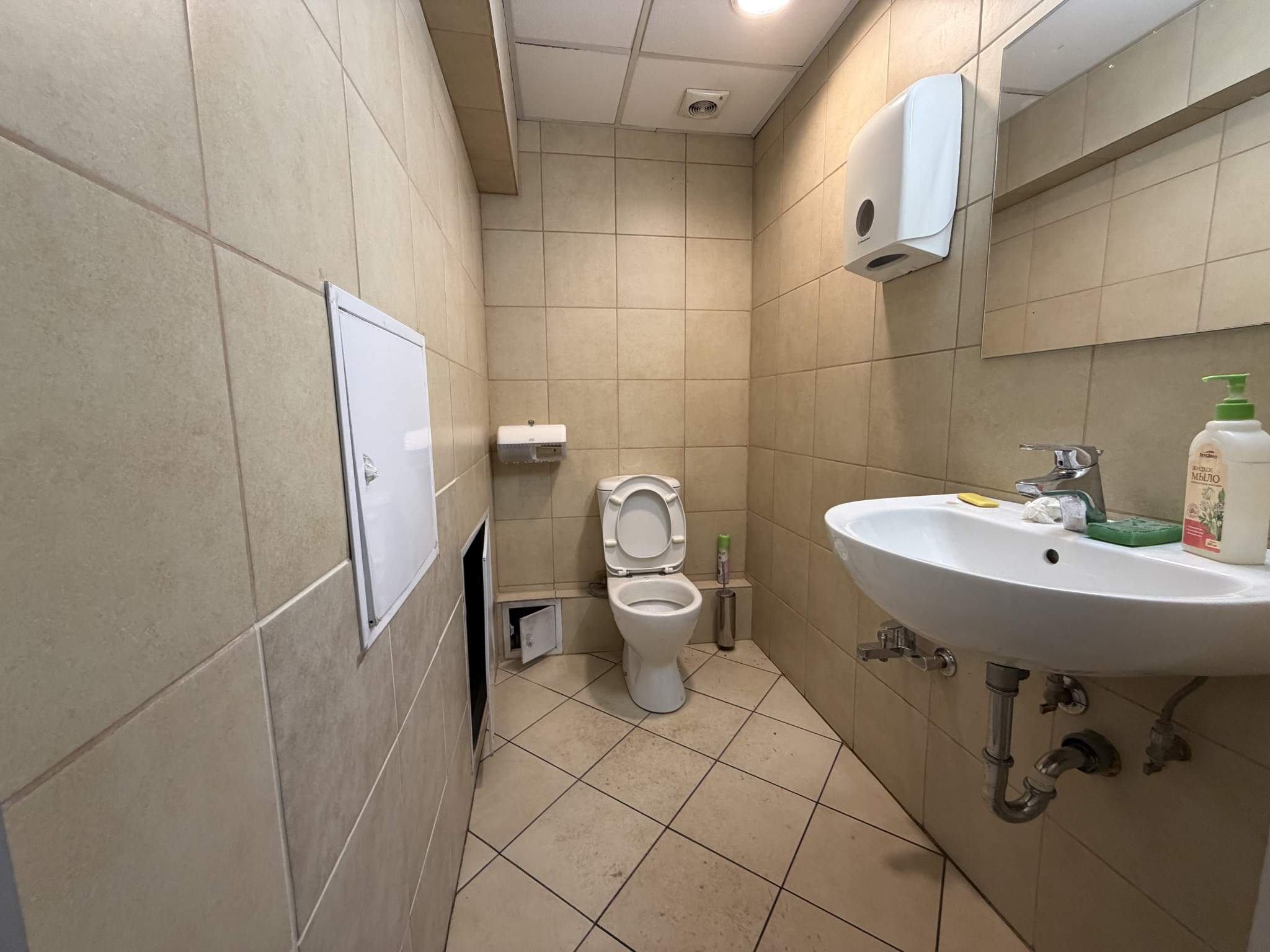 Сдам в аренду магазин 128 м.кв.