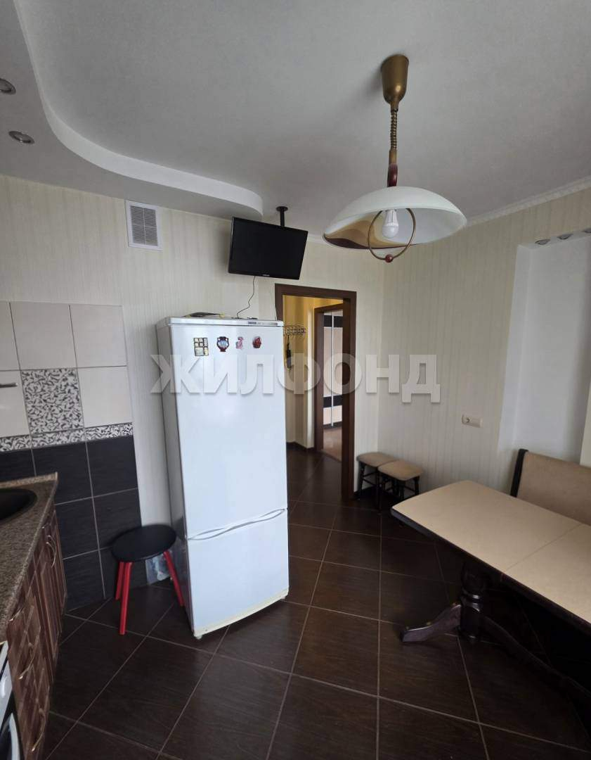 Квартира на продажу в Северске, Ленинградская улица, 34 фото №3