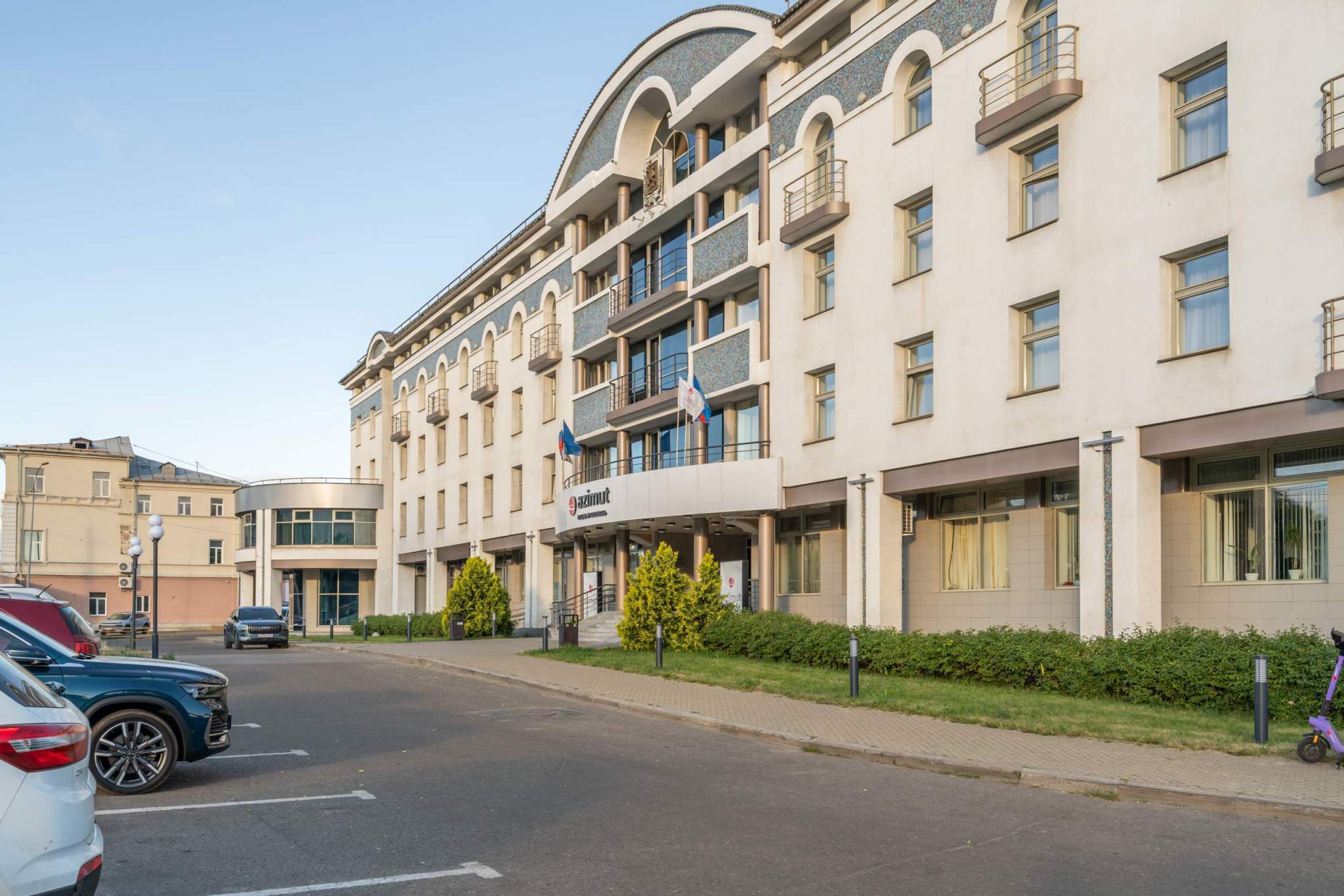 Продам торговое помещение 12046 м.кв.