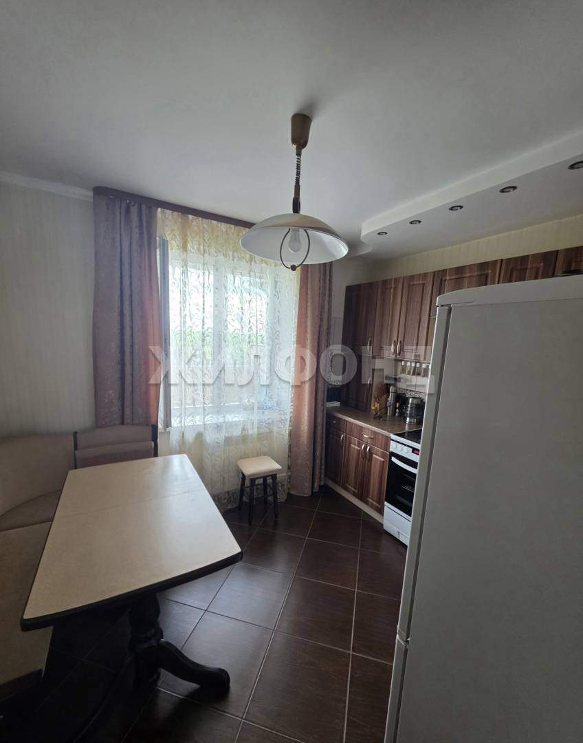 Квартира на продажу в Северске, Ленинградская улица, 34 фото №4