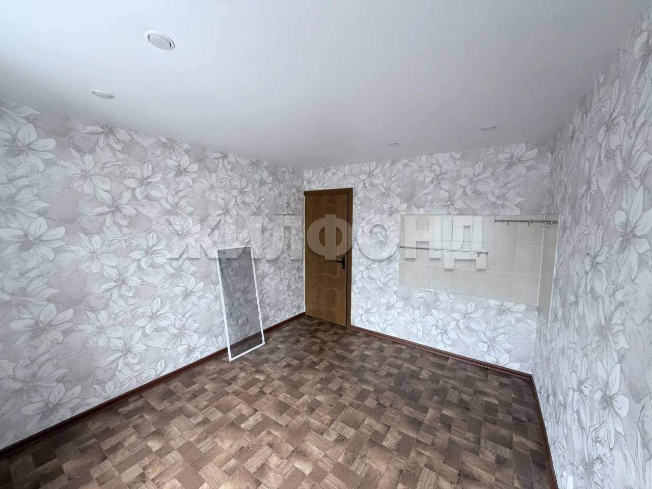 Комната на продажу в Красноярске, Ладо Кецховели улица, 67/2 фото №3