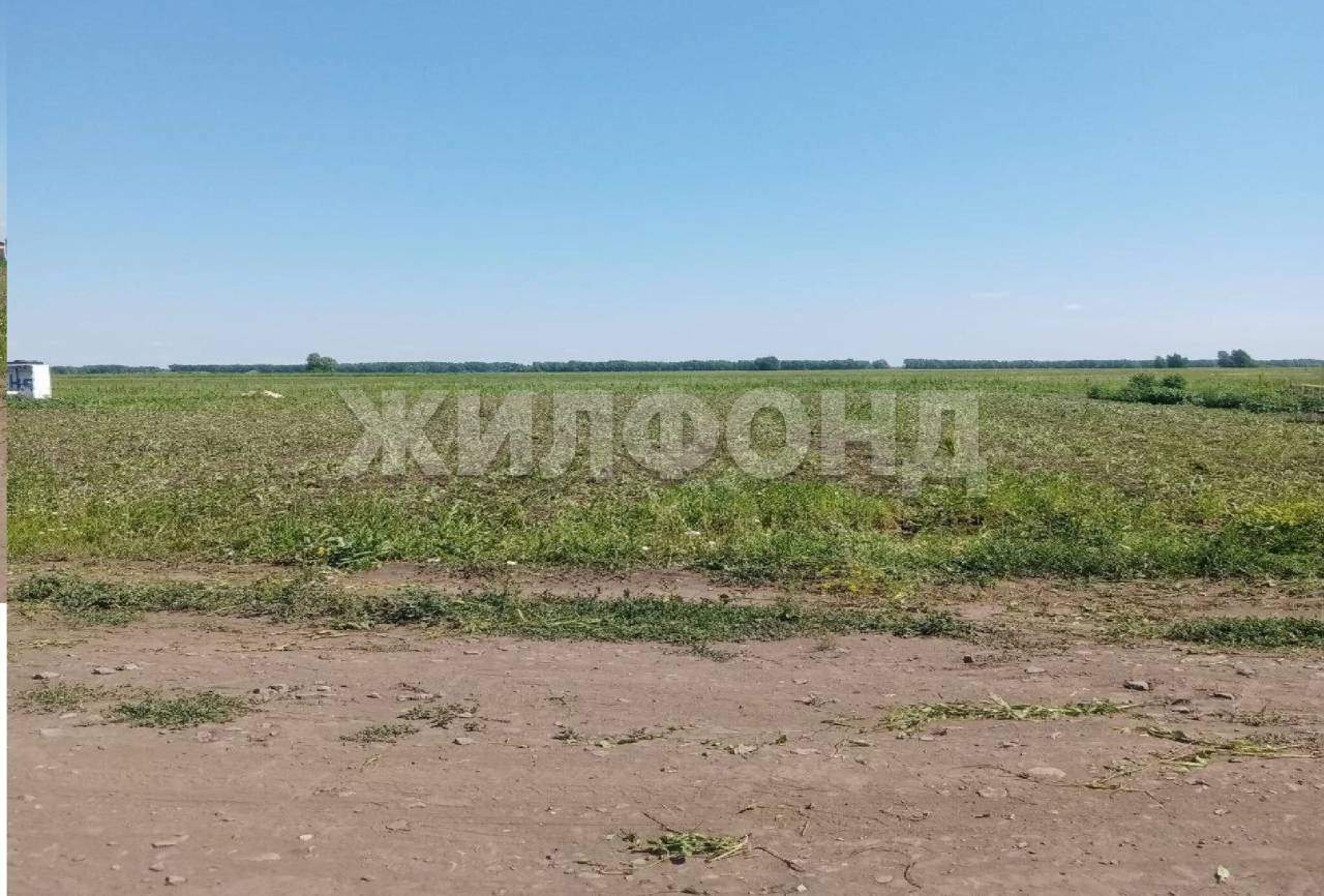 Продам земельный участок 1040 м.кв.
