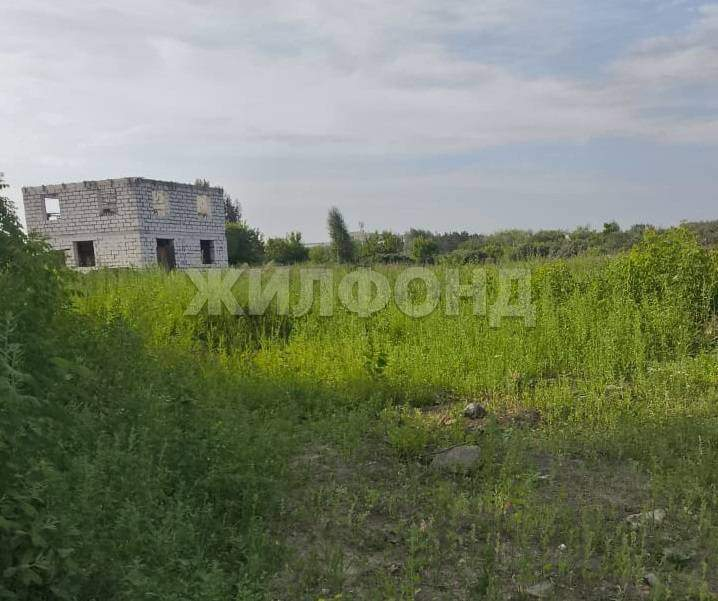 Продам земельный участок 780 м.кв.
