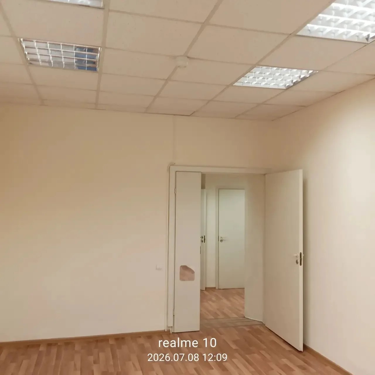 Сдам в аренду офис 83 м.кв.