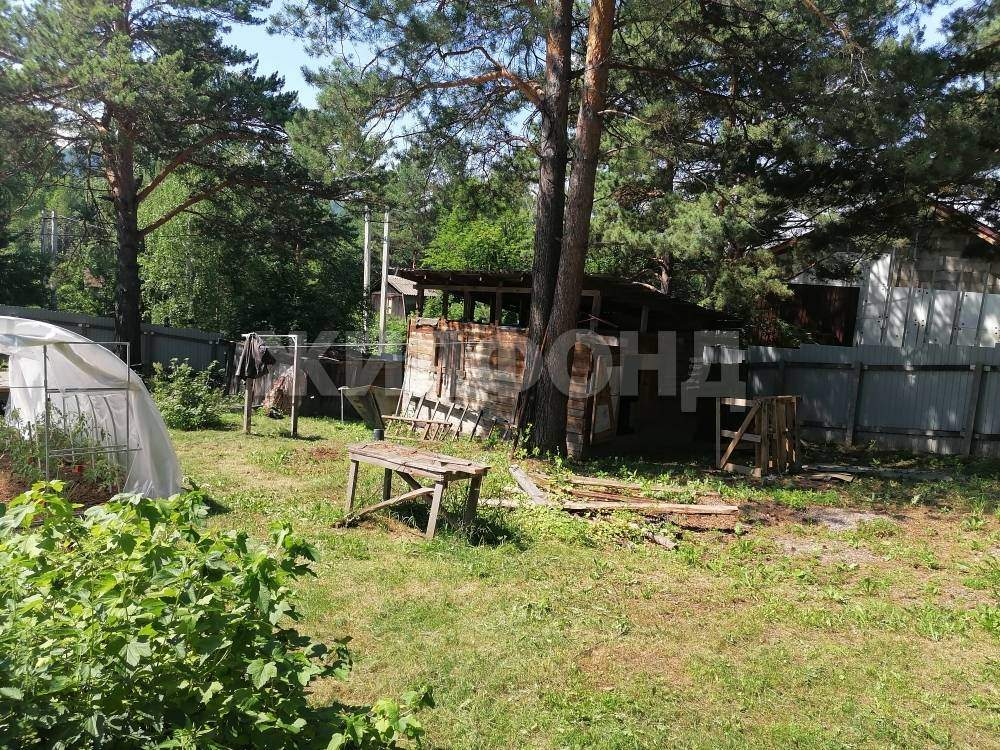 Дом на продажу в Бархатово, Солнечная улица фото №1
