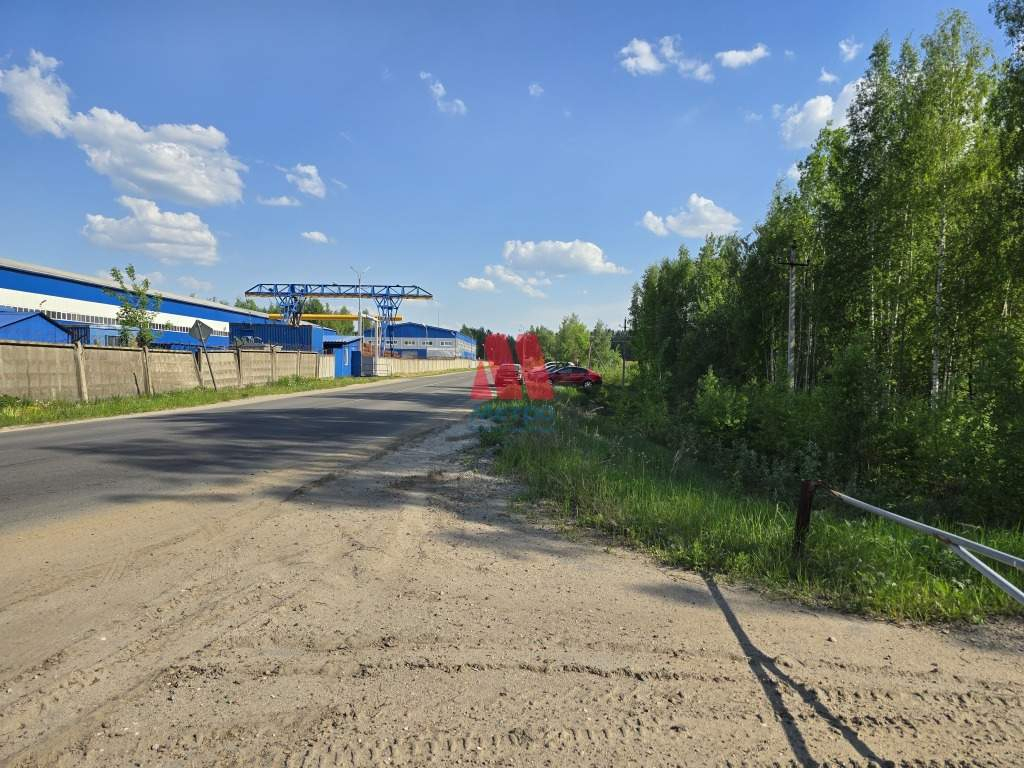 Продам земельный участок 10000 м.кв.