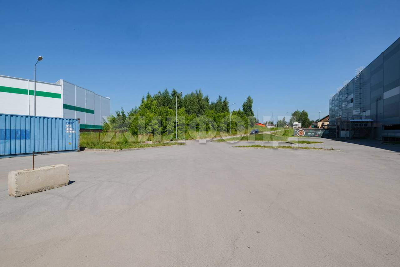 Продам земельный участок 1198 м.кв.
