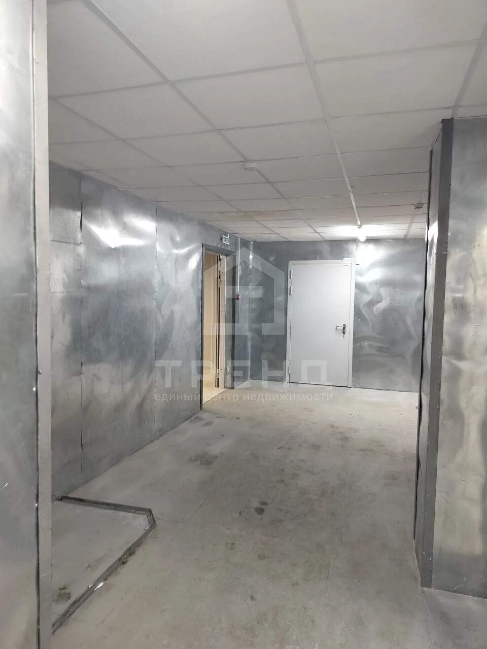 Сдам в аренду помещение свободного назначения 401.2 м.кв.