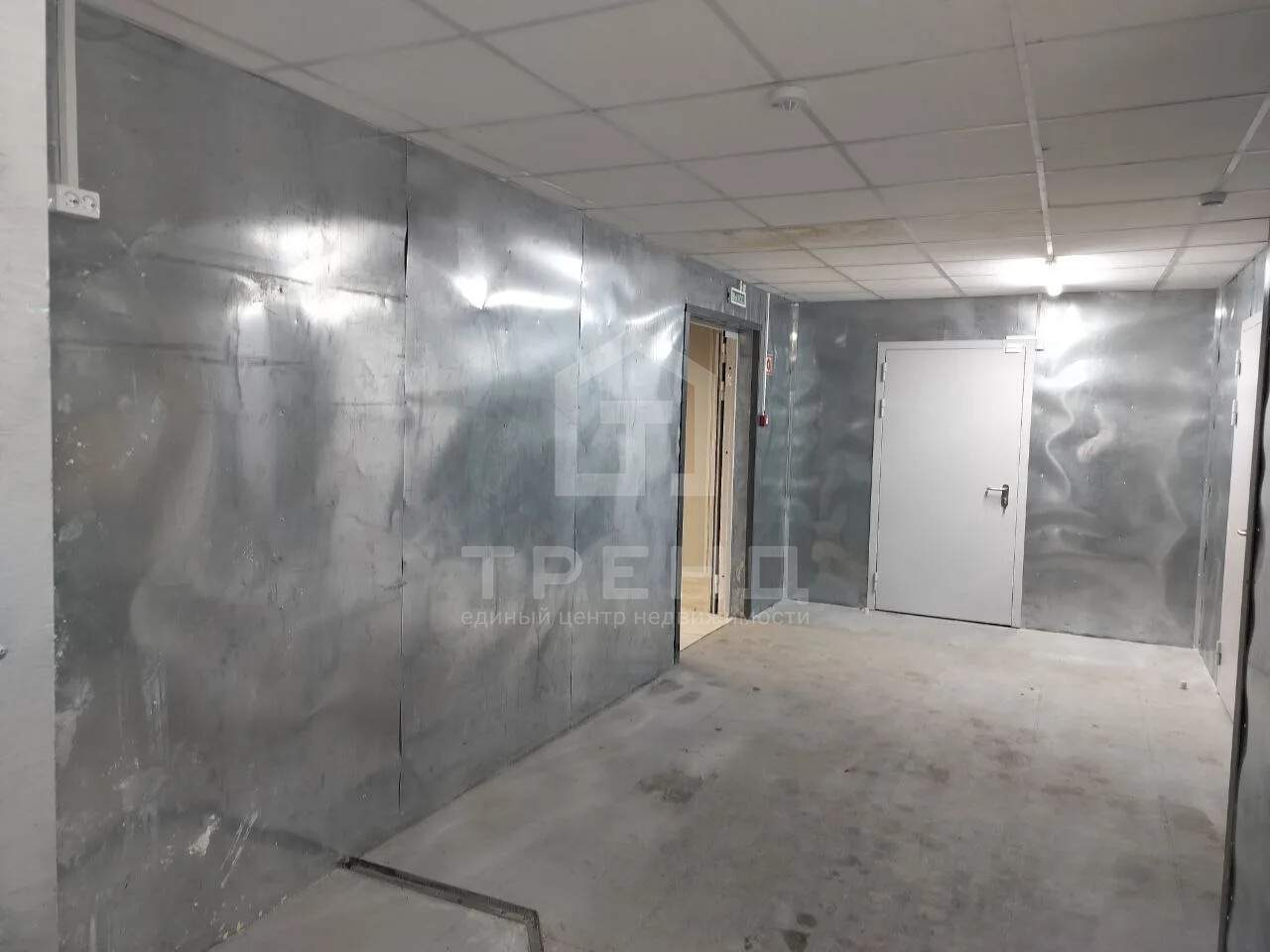 Сдам в аренду помещение свободного назначения 401.2 м.кв.