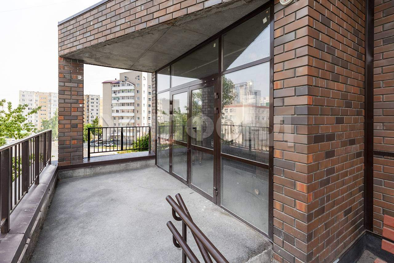 Квартира на продажу в Барнауле, Папанинцев улица, 143 фото №18