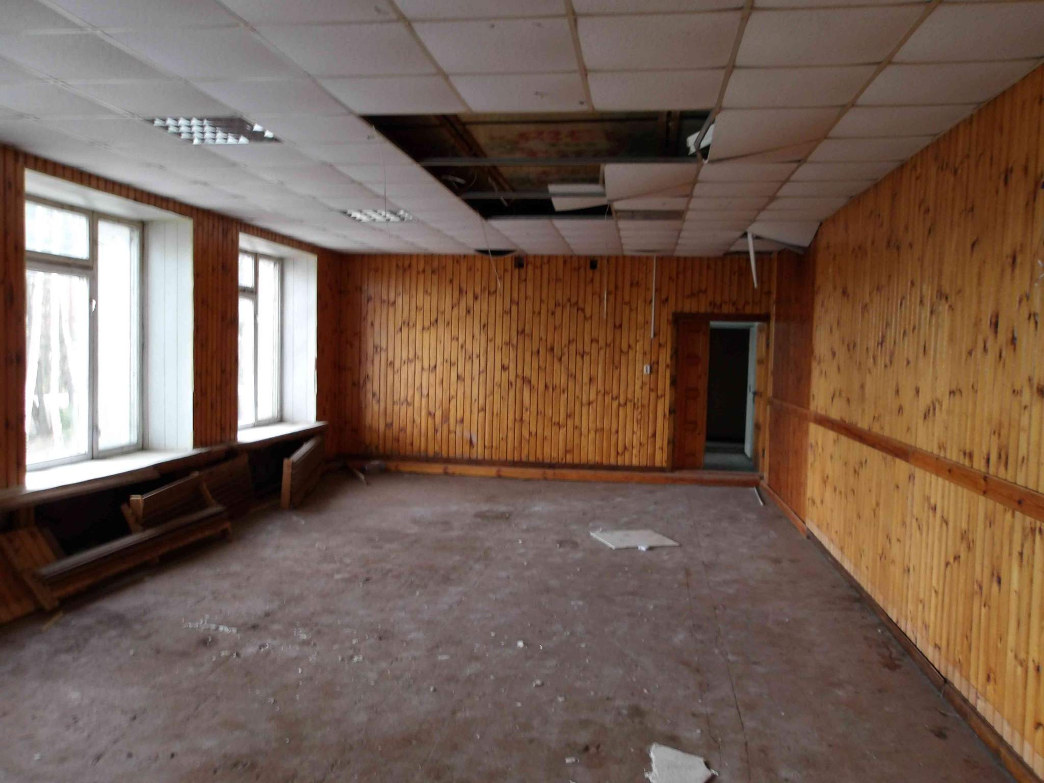 Продам торговое помещение 857 м.кв.