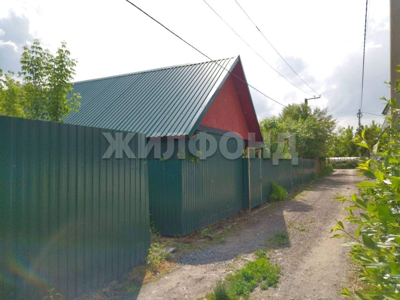 Продам земельный участок 629 м.кв.