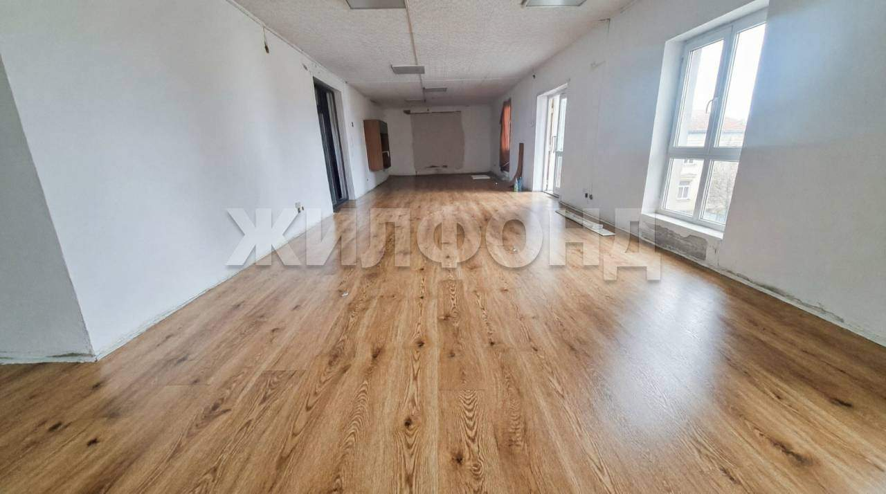 Продам помещение свободного назначения 111 м.кв.