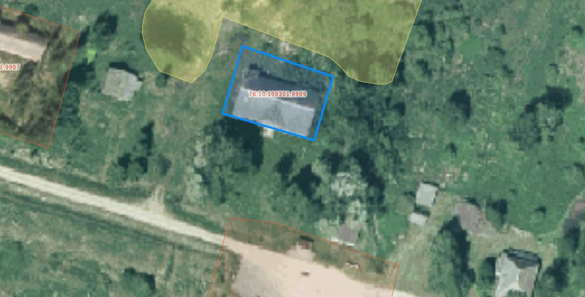 Продам торговое помещение 292.6 м.кв.