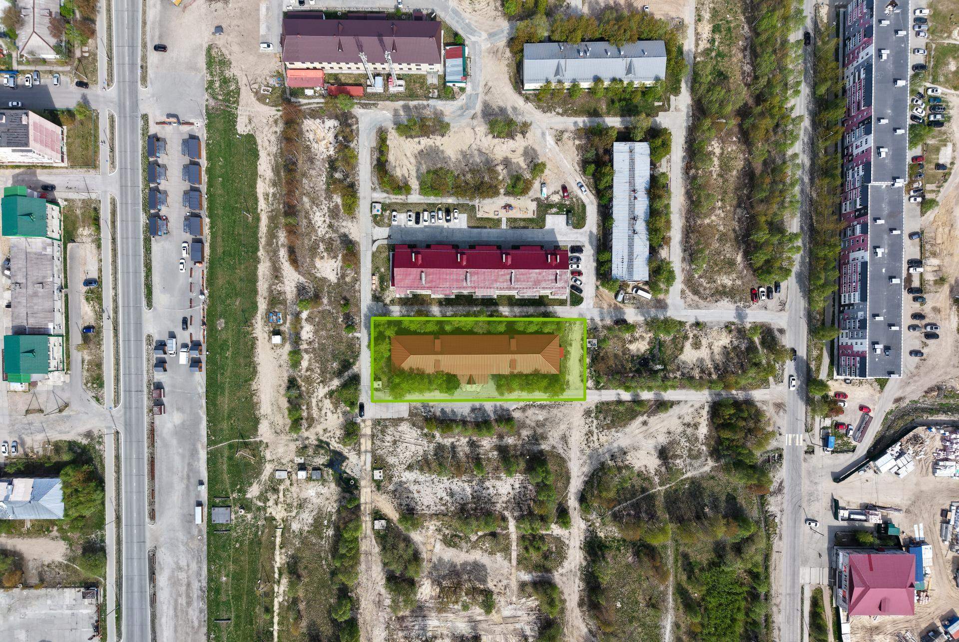 Продам торговое помещение 1297.5 м.кв.