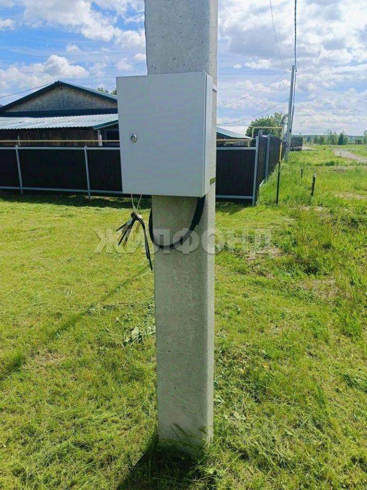 Продам земельный участок 1052 м.кв.