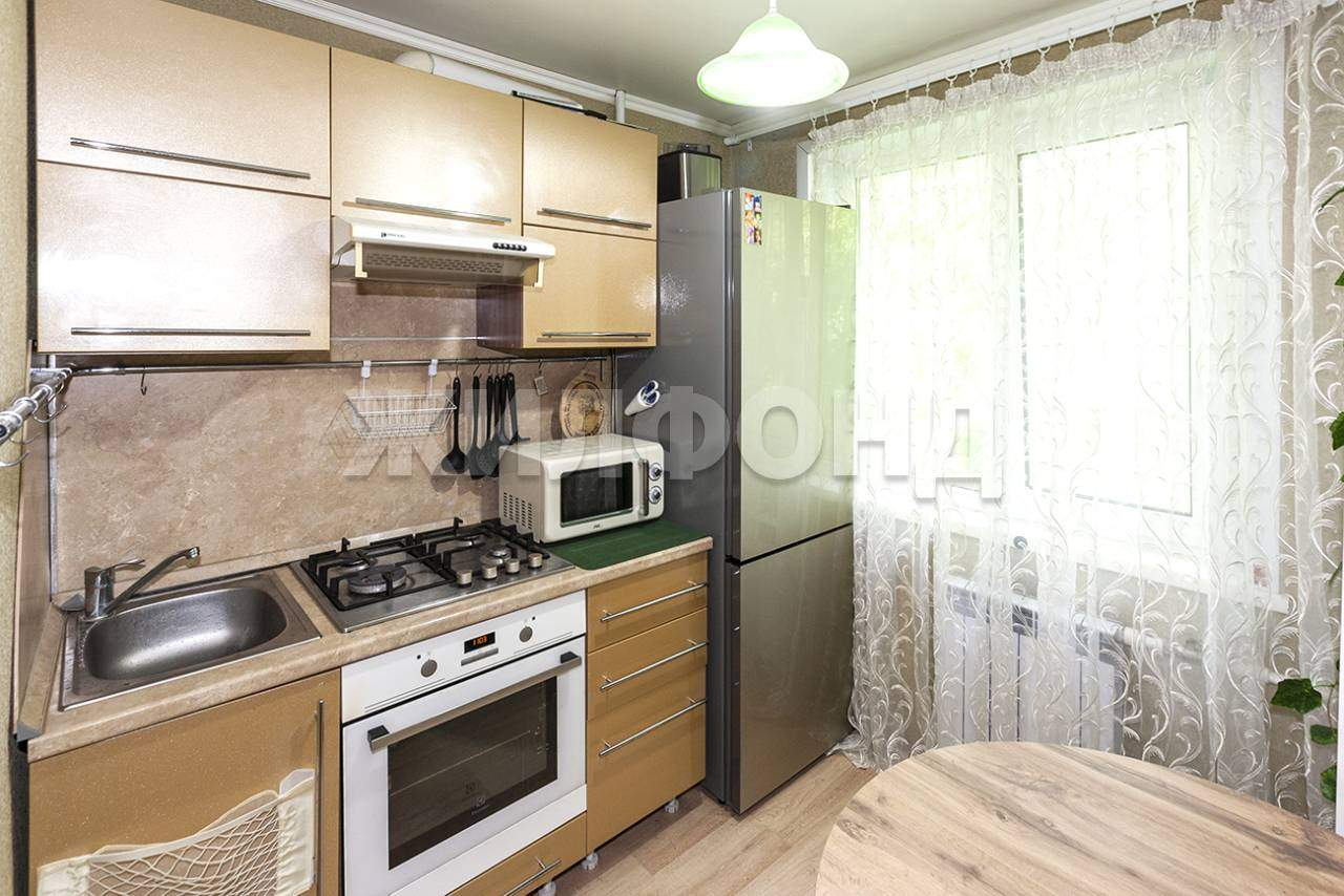 Квартира на продажу в Барнауле, Островского улица, 48