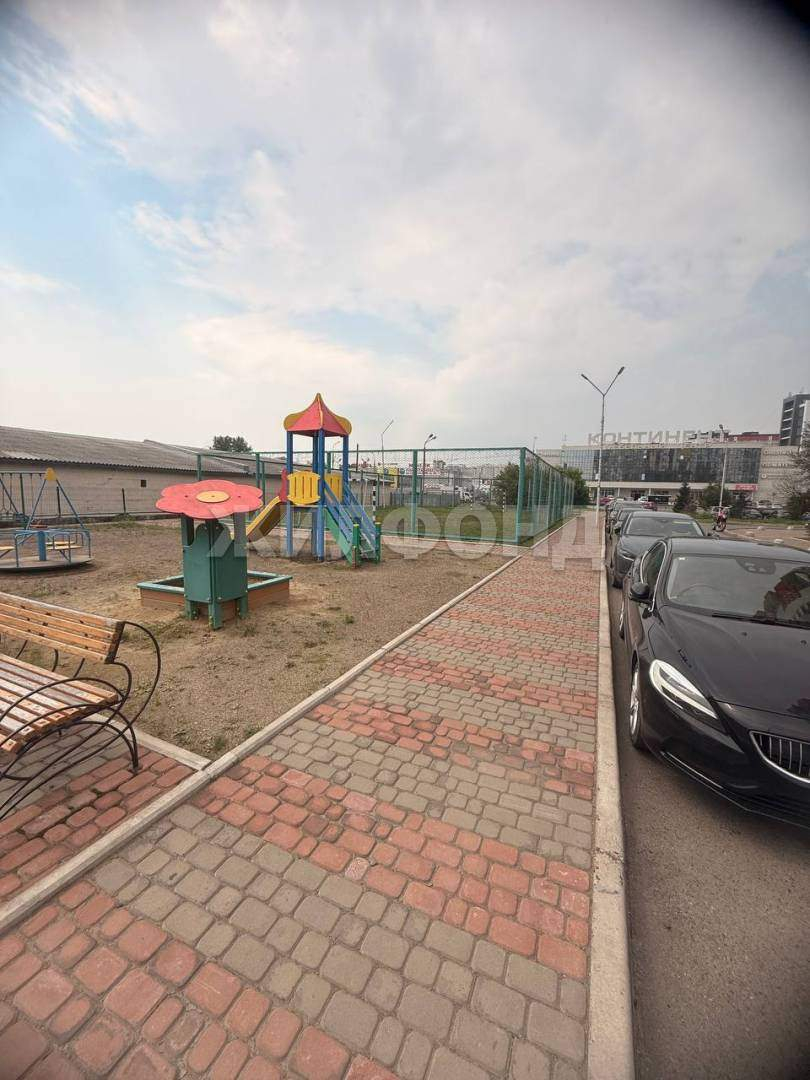 Квартира на продажу в Красноярске, Шахтеров улица, 66 фото №12