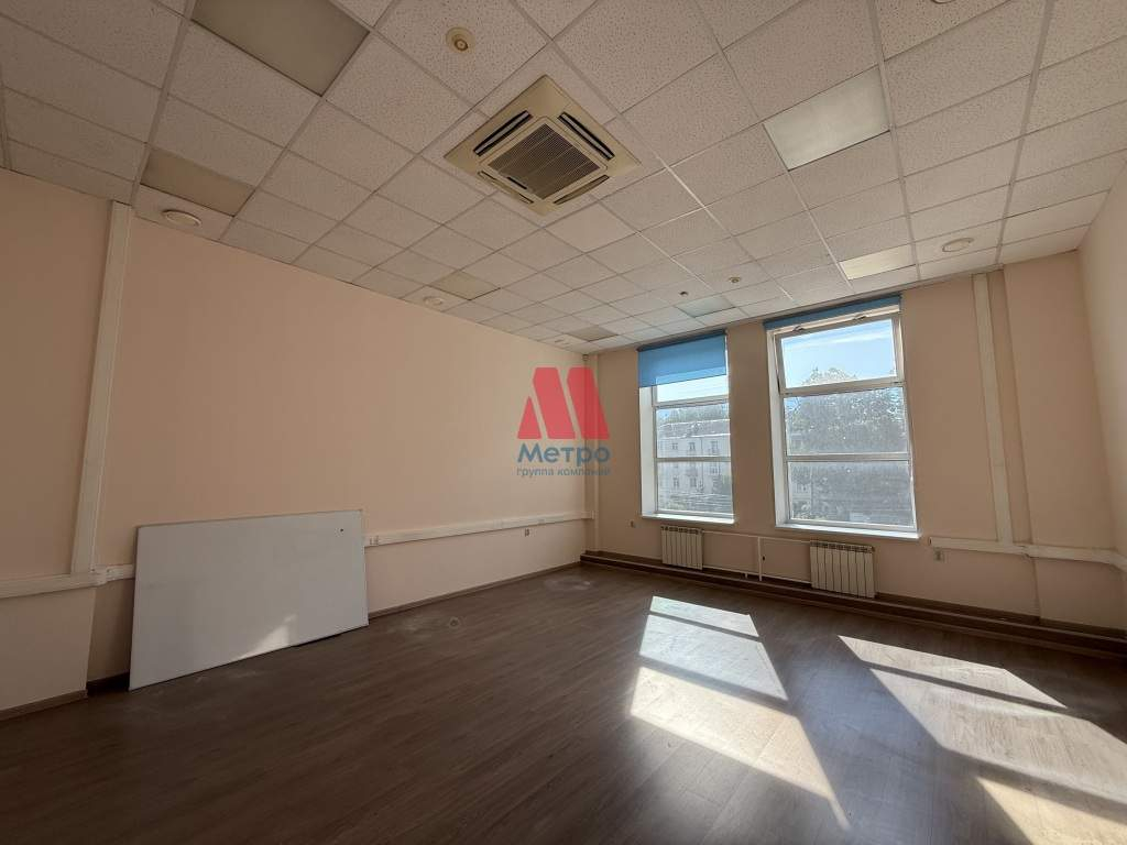 Сдам в аренду офис 163.8 м.кв.