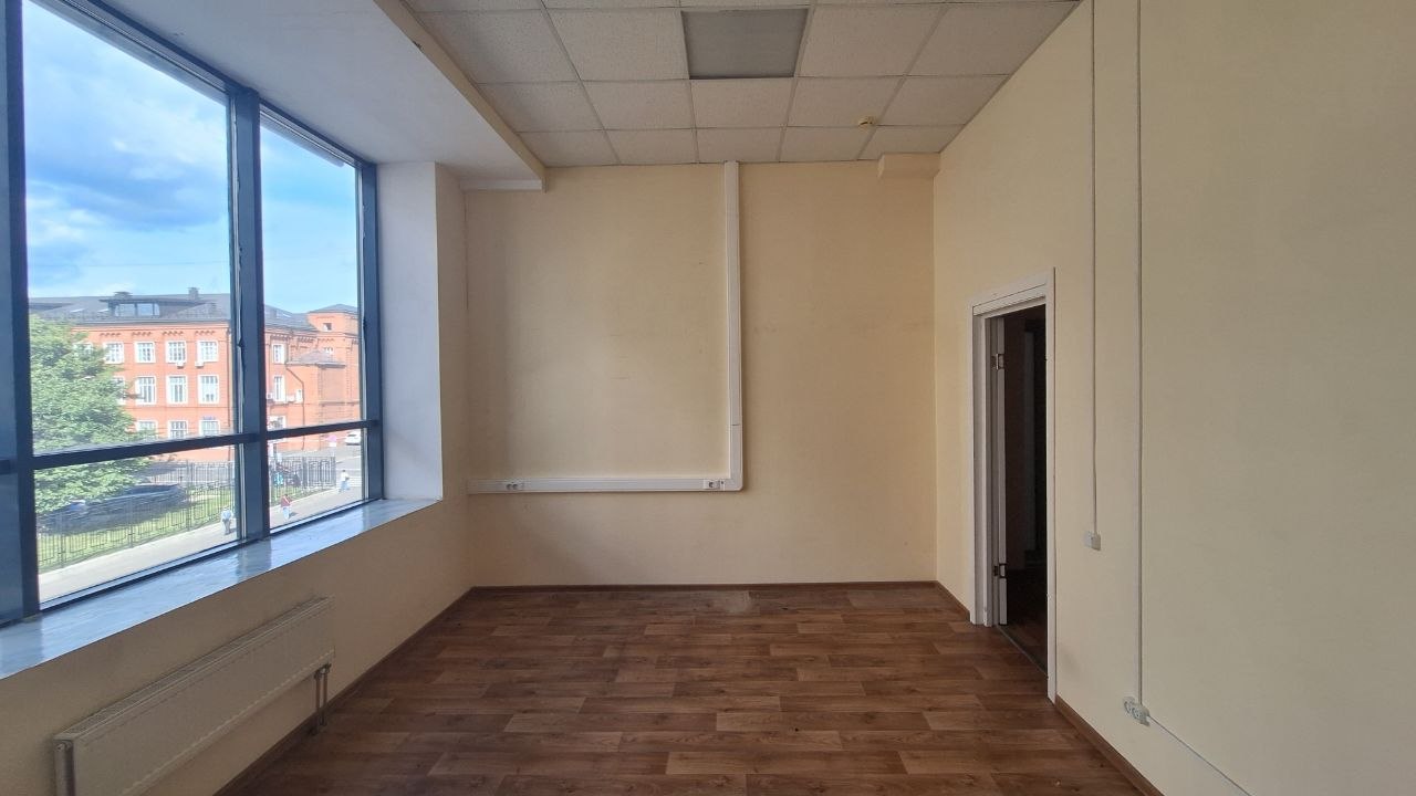 Сдам в аренду офис 68.3 м.кв.