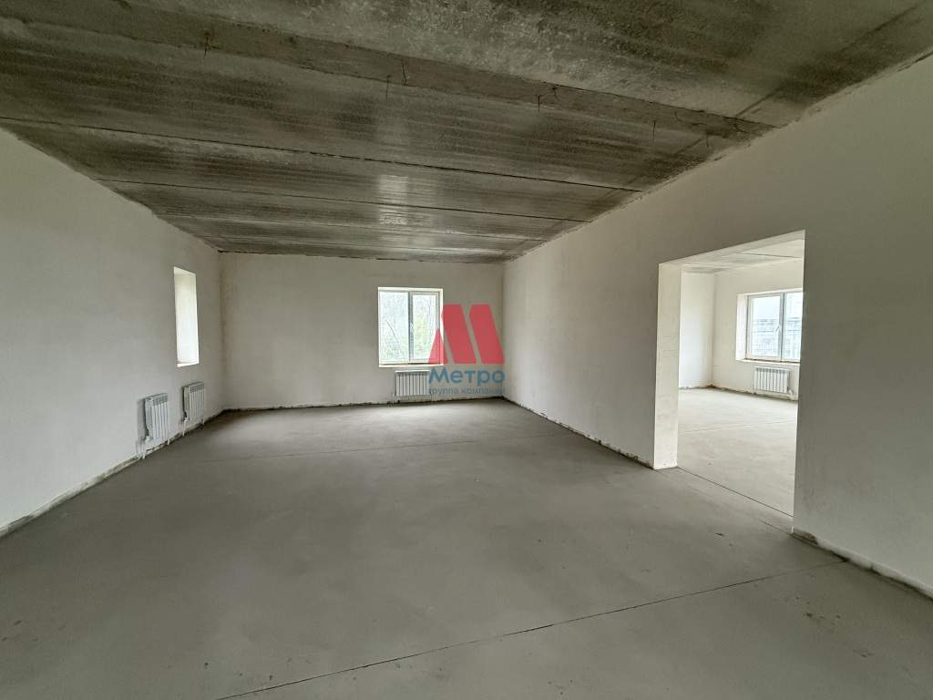 Сдам в аренду торговое помещение 260 м.кв.