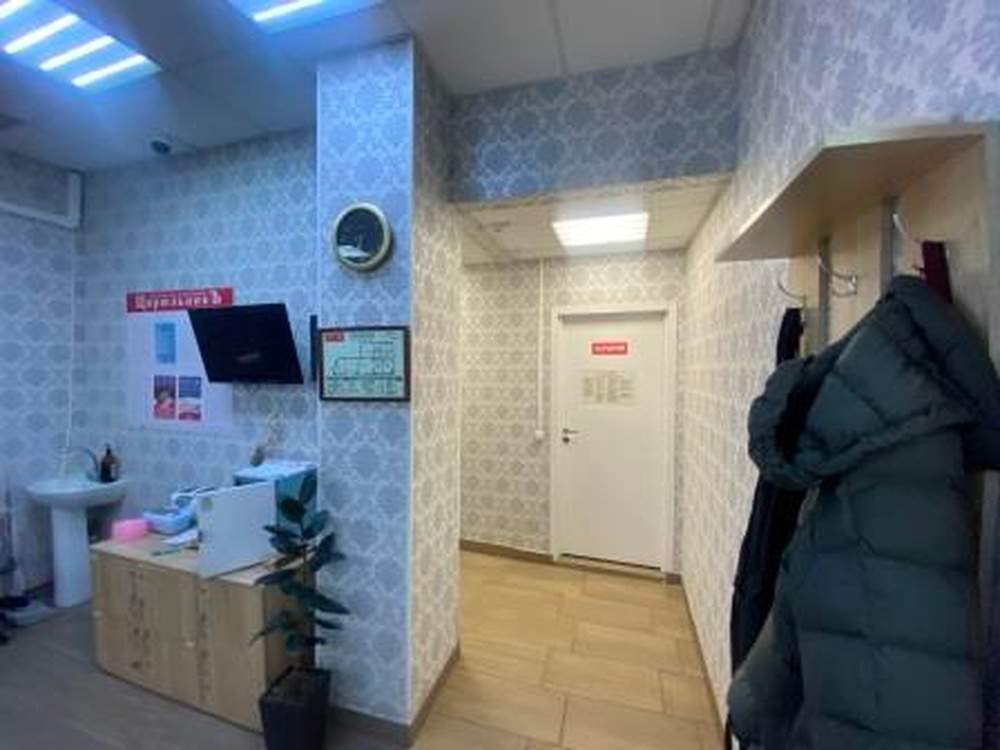 Продам офис 178.8 м.кв.