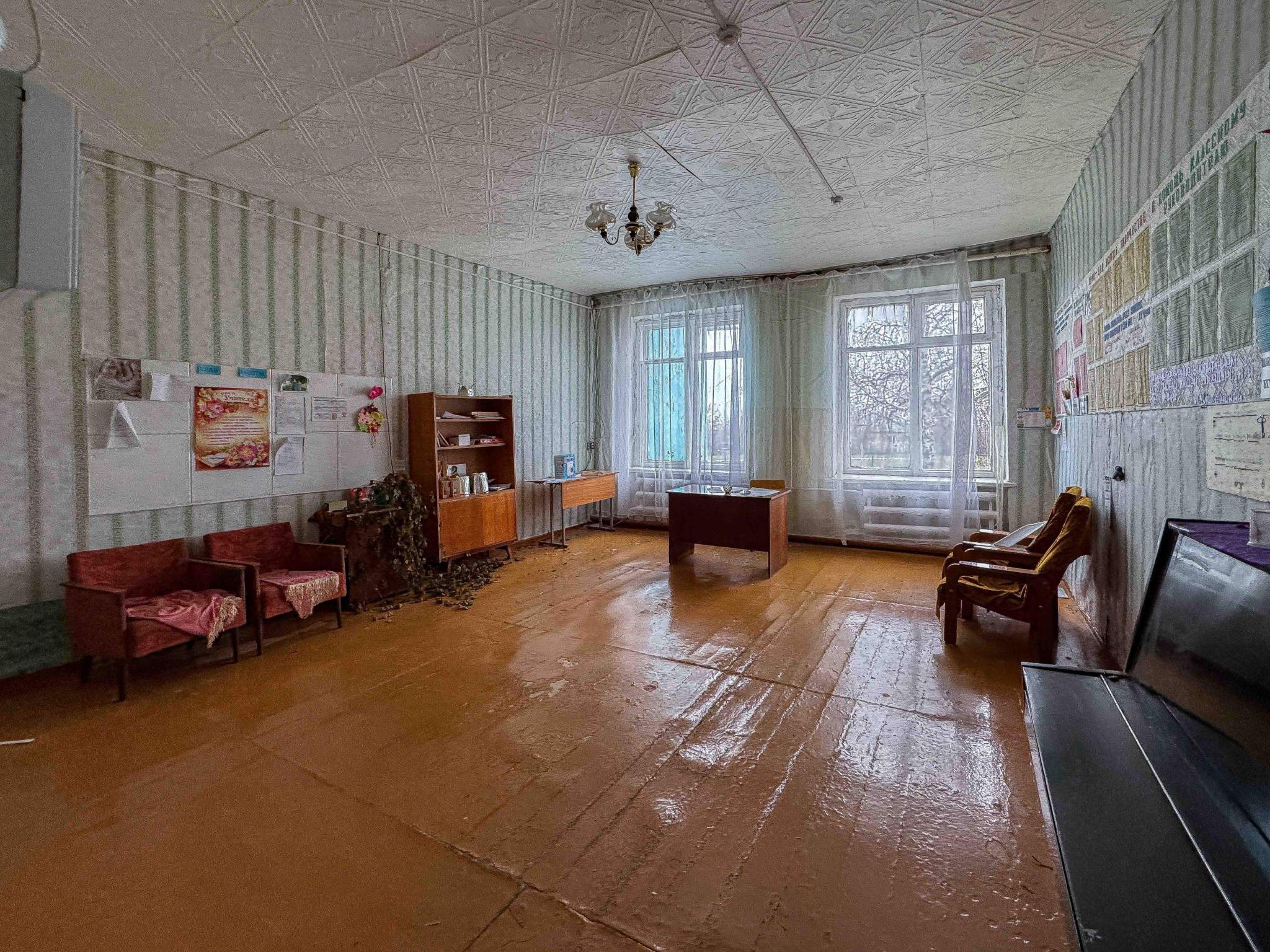 Продам торговое помещение 1286.6 м.кв.