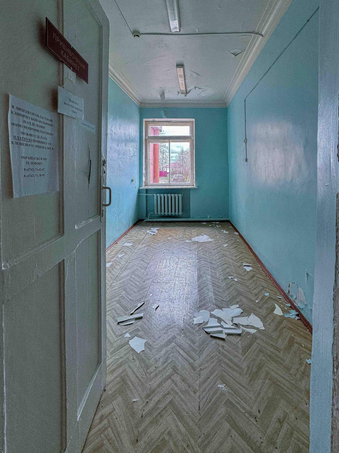 Продам торговое помещение 852.7 м.кв.
