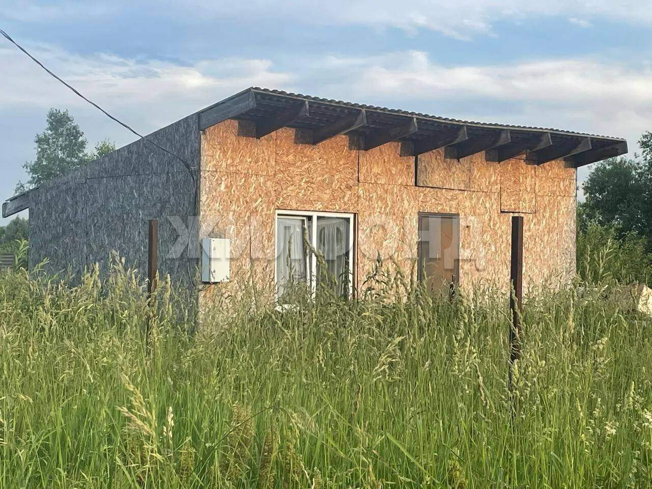Продам земельный участок 1040 м.кв.