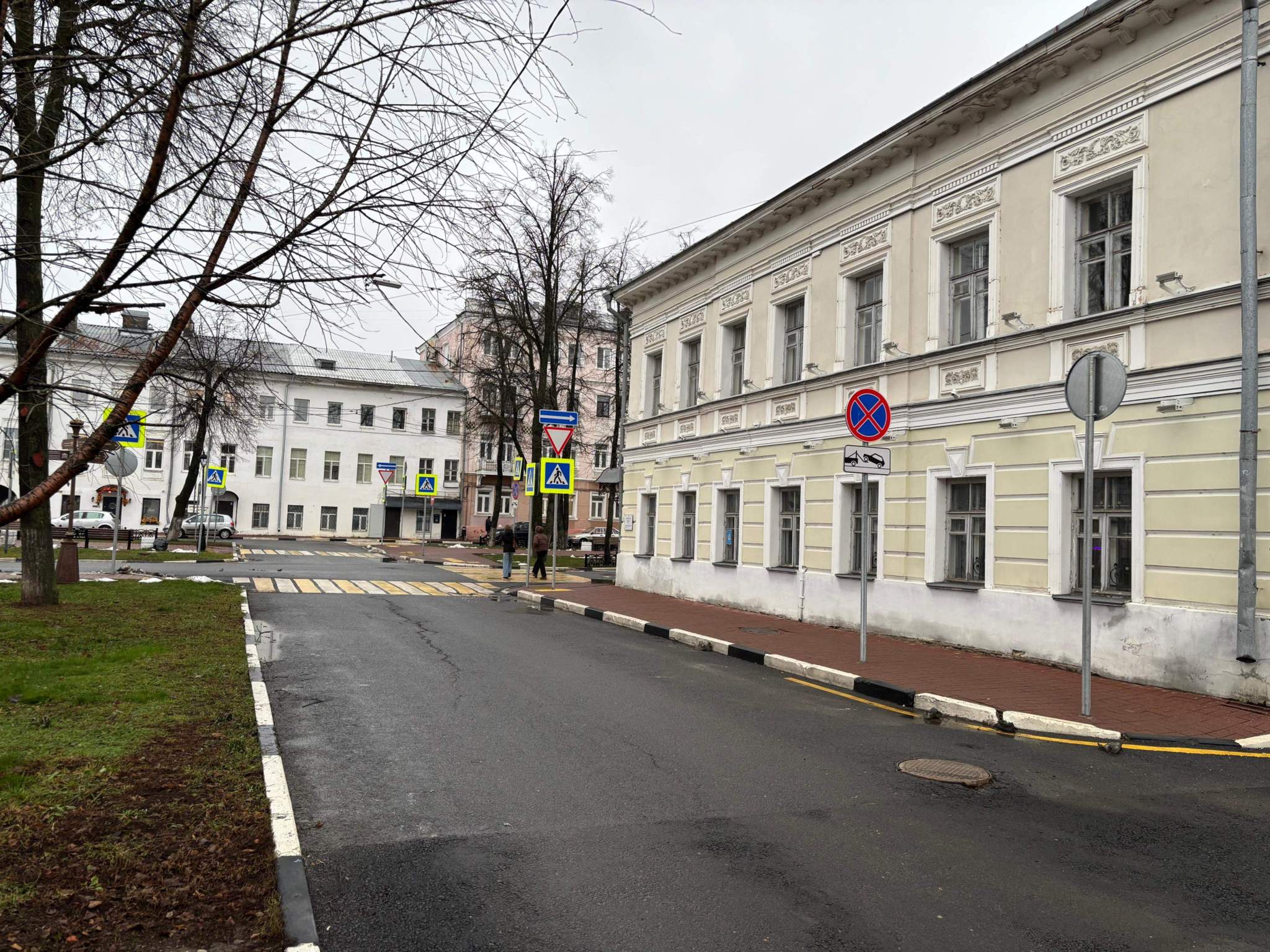 Продам торговое помещение 518.7 м.кв.