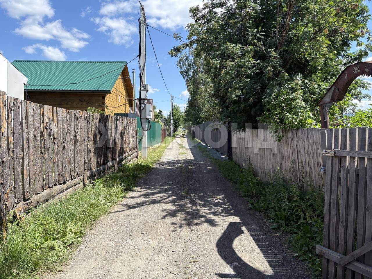 Продам земельный участок 450 м.кв.