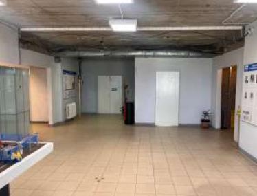 Продам торговое помещение 1764 м.кв.