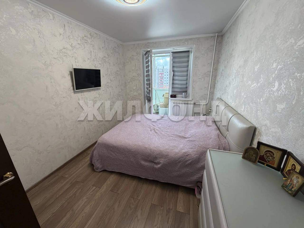 Квартира на продажу в Красноярске, Алексеева улица, 115