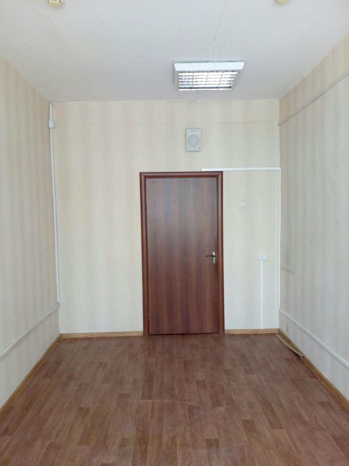 Сдам в аренду офис 16.3 м.кв.