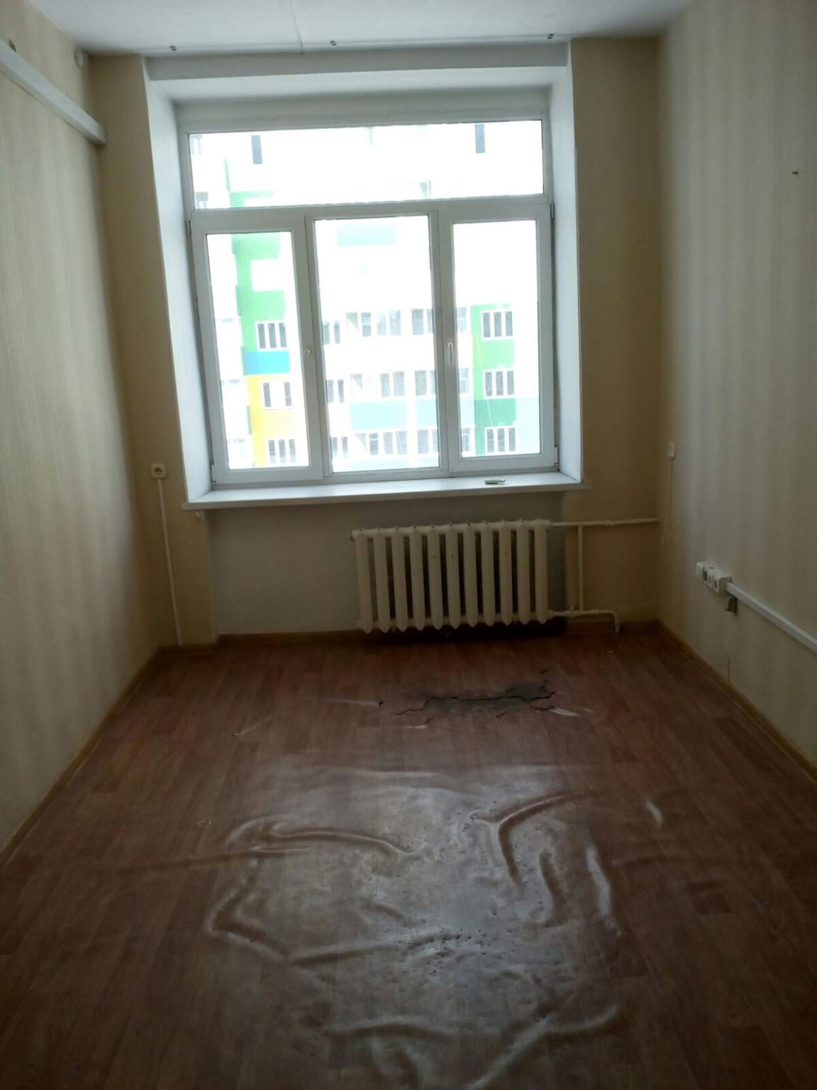 Сдам в аренду офис 16.3 м.кв.