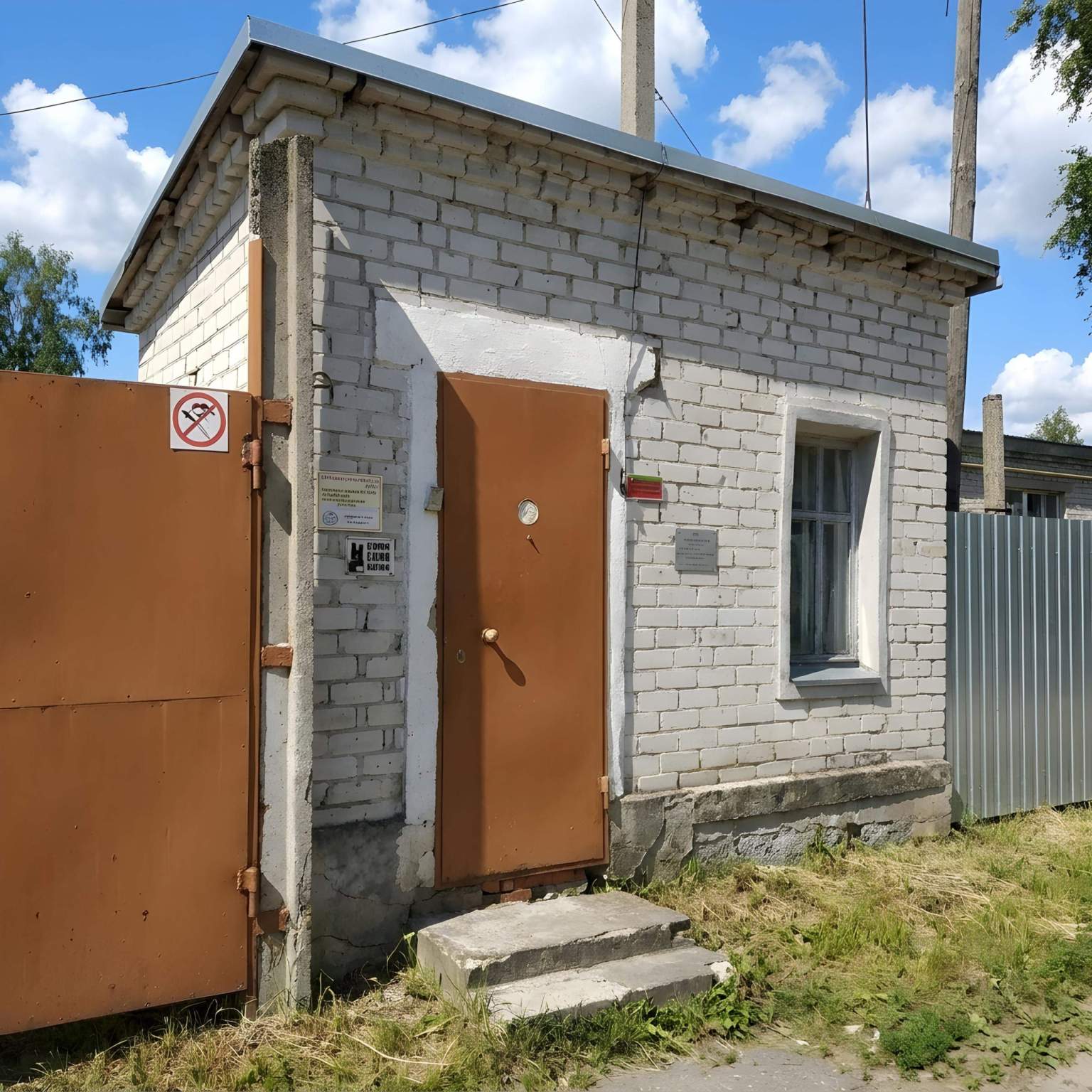 Продам торговое помещение 2211.9 м.кв.