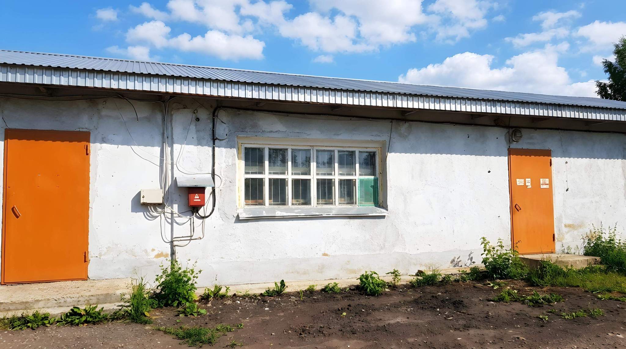 Продам торговое помещение 2211.9 м.кв.