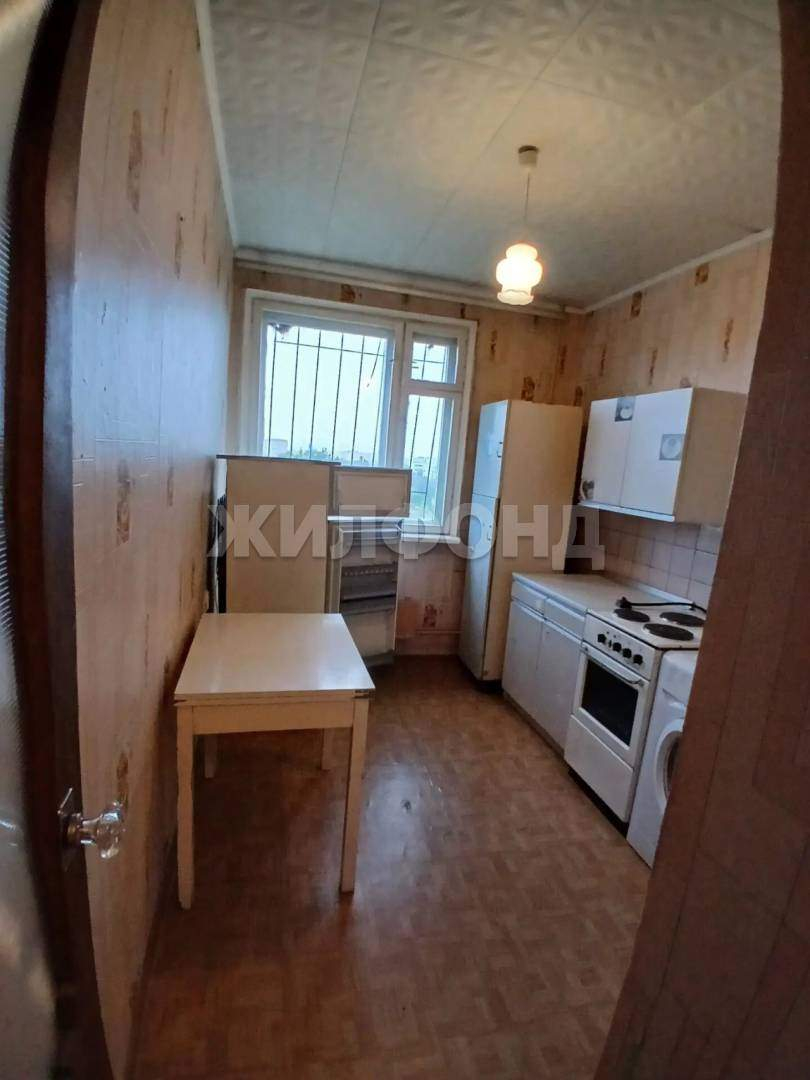 Квартира на продажу в Тольятте, Ворошилова улица, 16