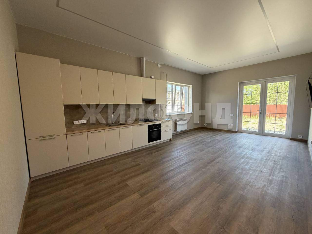 Дом на продажу в Когалыме, Береговая улица фото №0