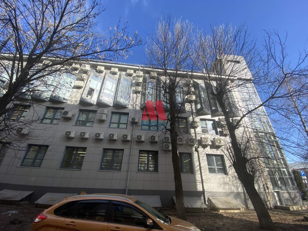 Сдам в аренду офис 900 м.кв.