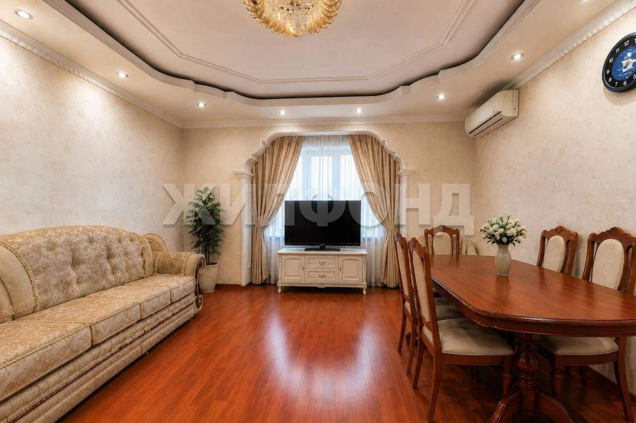 Квартира на продажу в Барнауле, Змеиногорский тракт, 120/12
