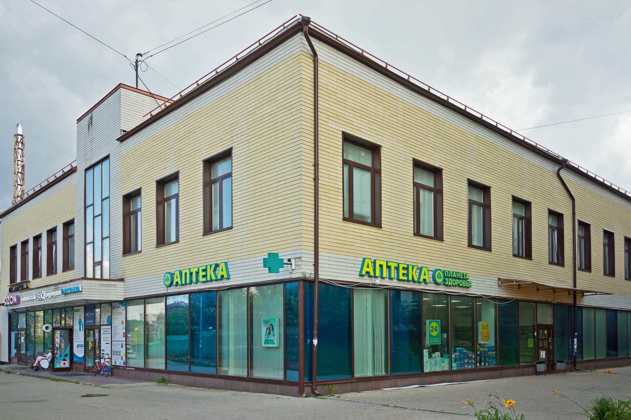 Продам помещение свободного назначения 934.6 м.кв.