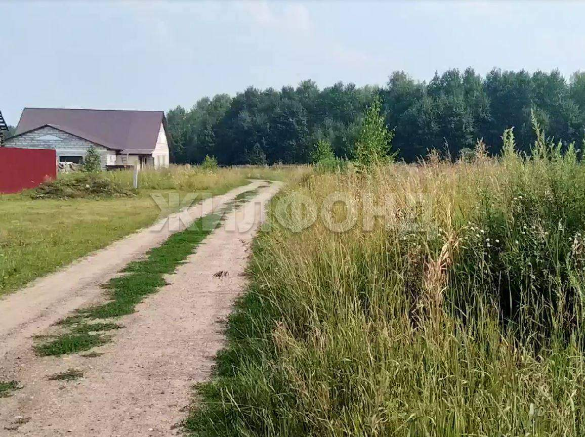 Продам земельный участок 1500 м.кв.