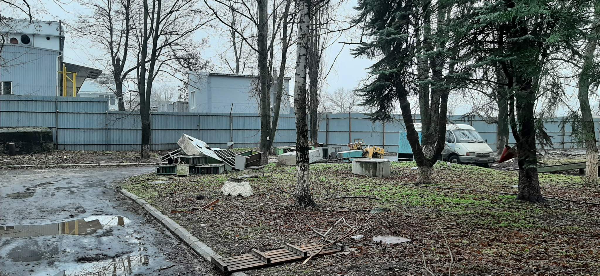Продам торговое помещение 4000 м.кв.