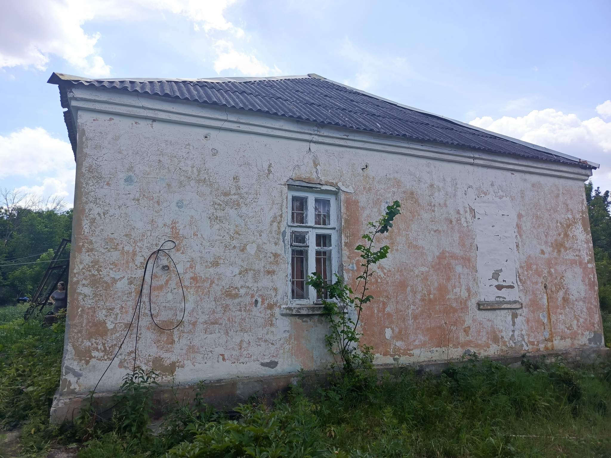 Продам торговое помещение 112.8 м.кв.