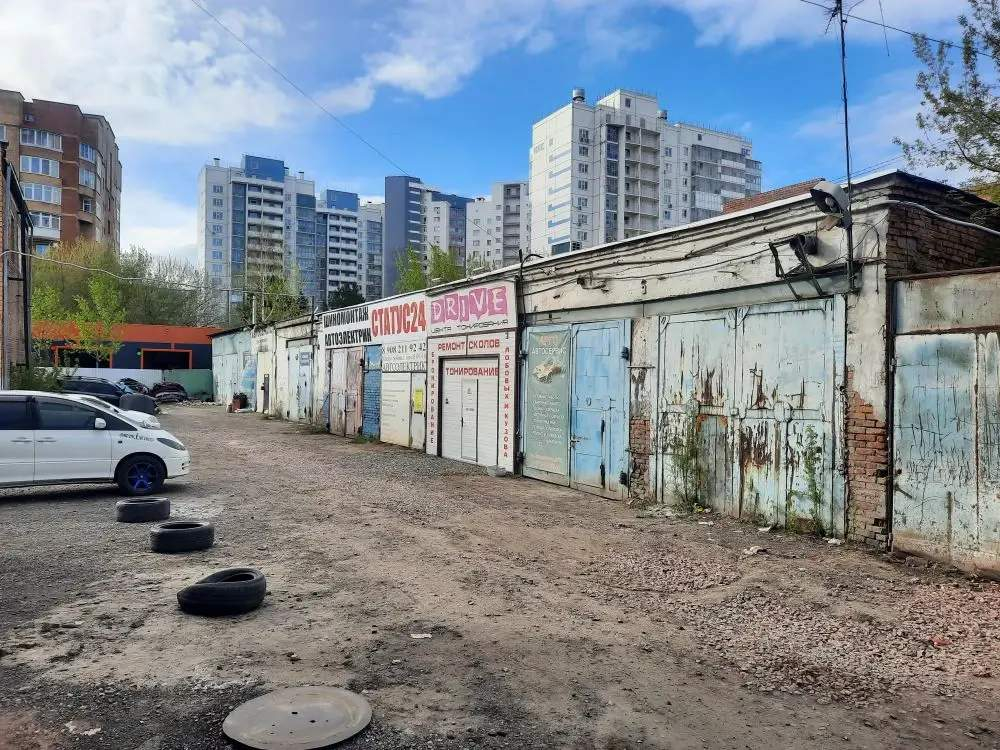 Продам торговое помещение 2671.1 м.кв.